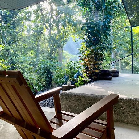 Balai Benedicere Bed & Breakfast Bacnotan ภายนอก รูปภาพ