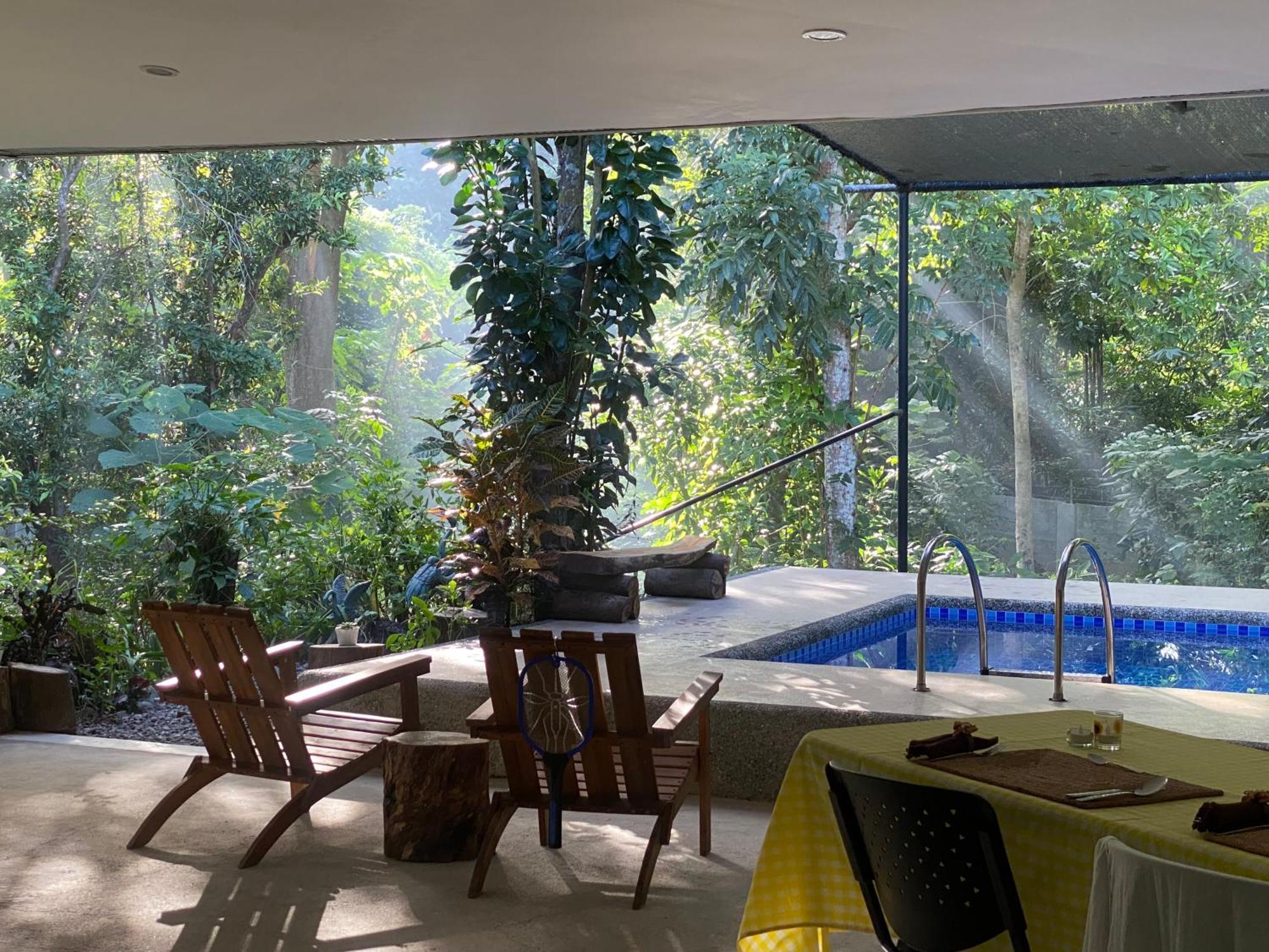 Balai Benedicere Bed & Breakfast Bacnotan ภายนอก รูปภาพ