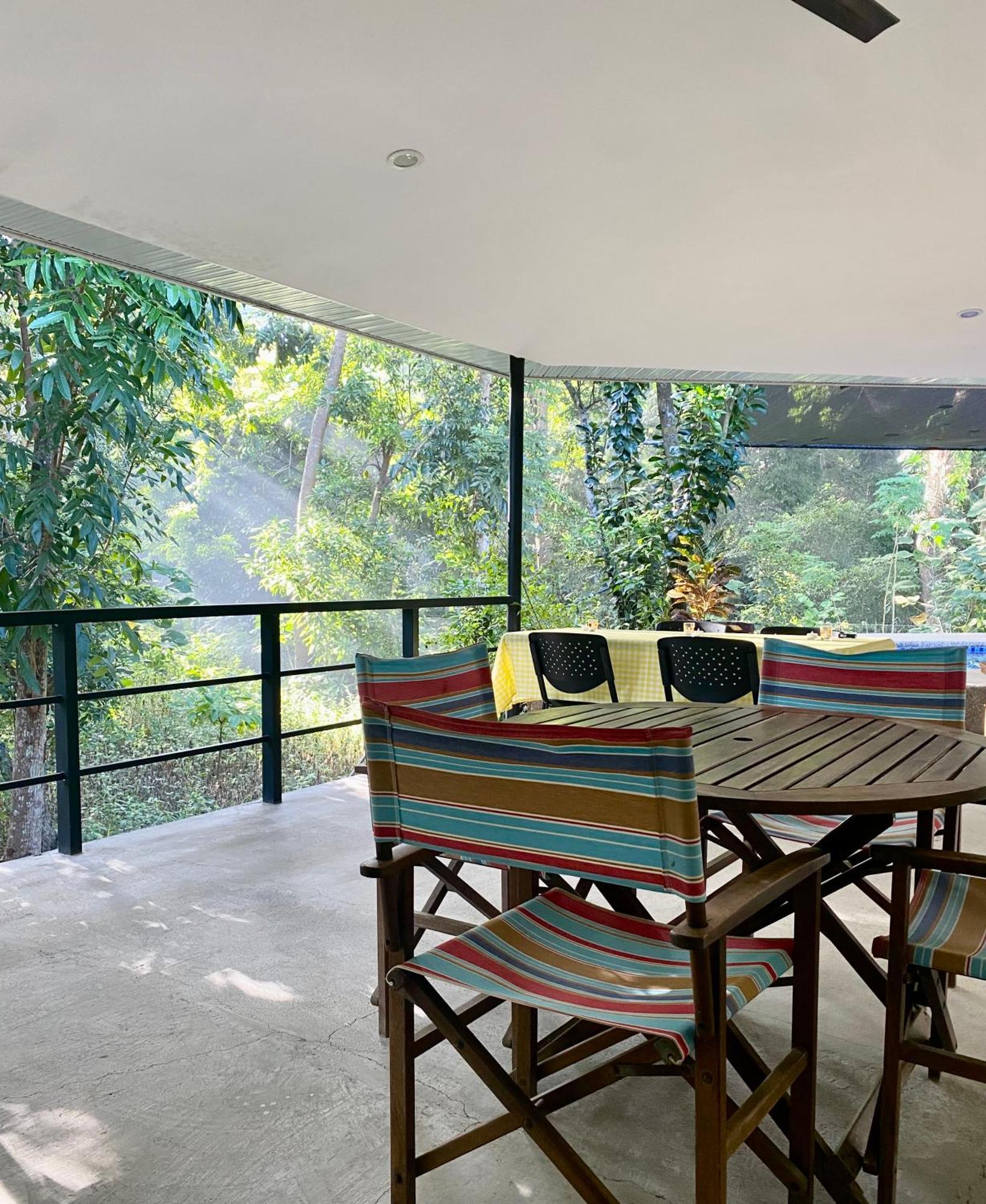 Balai Benedicere Bed & Breakfast Bacnotan ภายนอก รูปภาพ