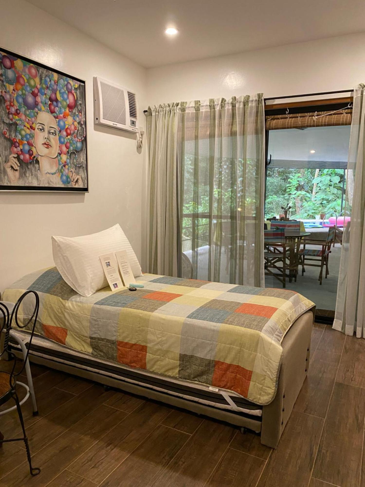 Balai Benedicere Bed & Breakfast Bacnotan ภายนอก รูปภาพ