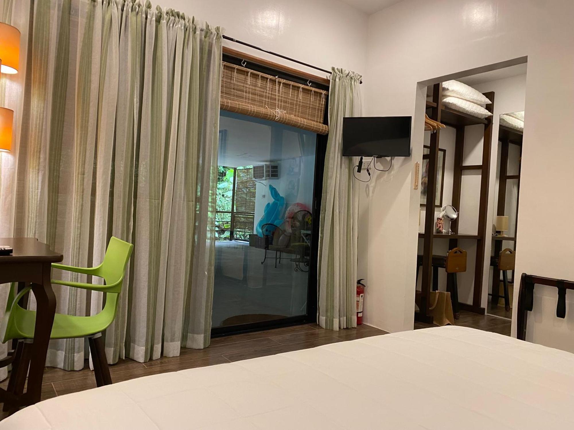 Balai Benedicere Bed & Breakfast Bacnotan ภายนอก รูปภาพ