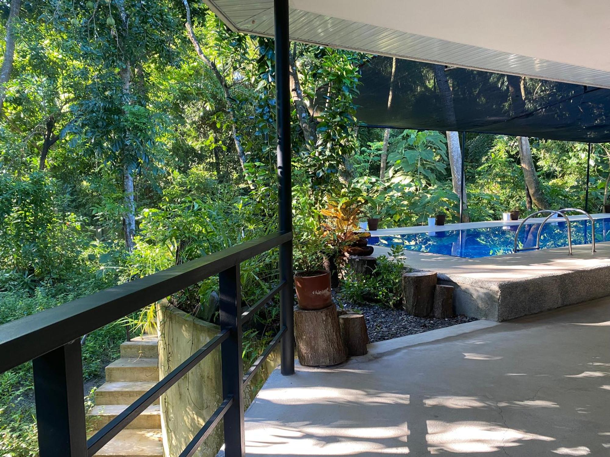 Balai Benedicere Bed & Breakfast Bacnotan ภายนอก รูปภาพ